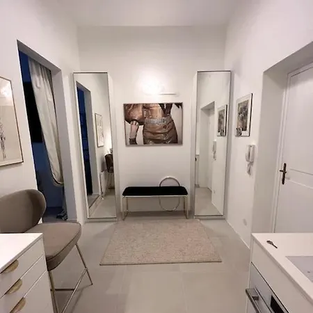 Exclusive In Historic Center Διαμέρισμα *