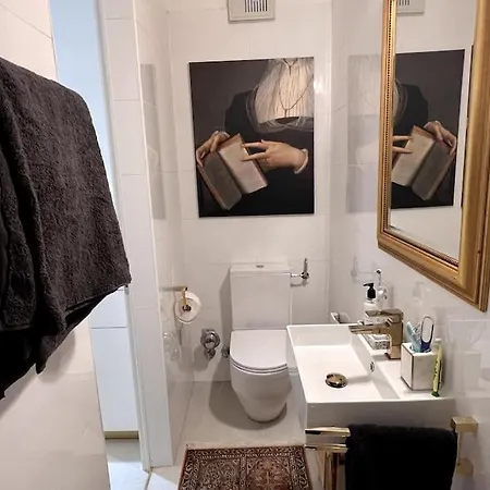 Exclusive In Historic Center Apartment *